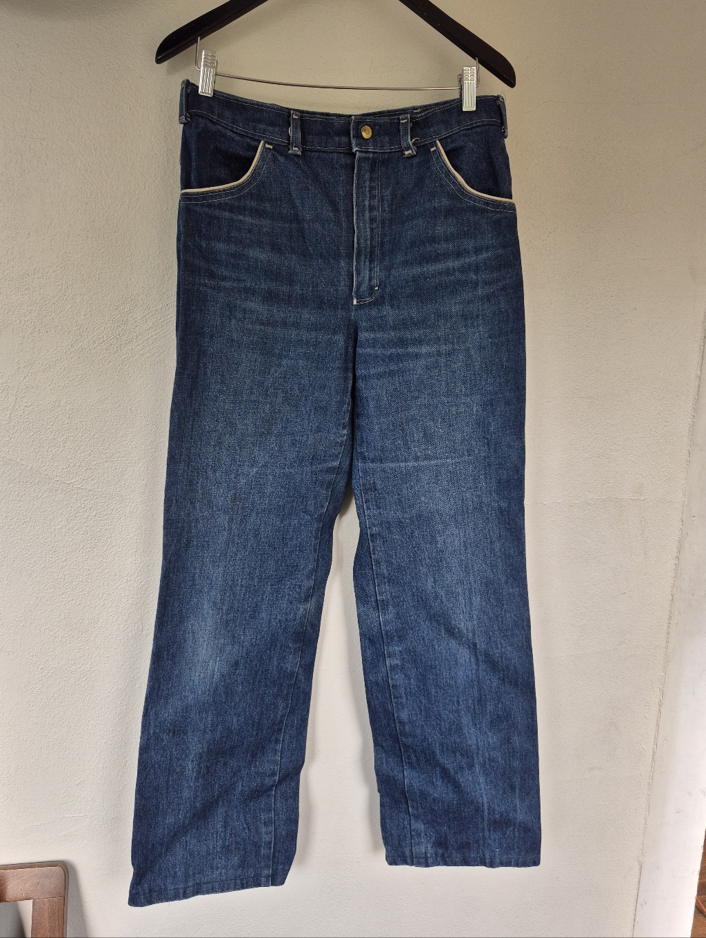 Vintage High Rise Wide Leg Jeans With White Pipping Details 33"Waist 31.5" Insea